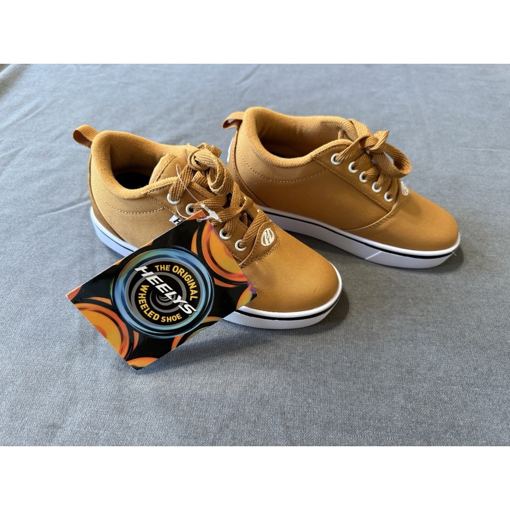 NWT Heelys Wheeled Skate Shoes Kids Youth Size 2 Tan Brown Canvas Sneakers